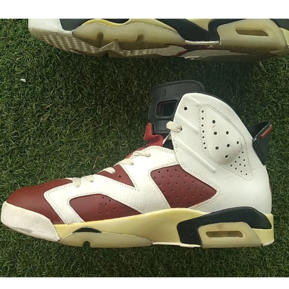 Air Jordan 6 Retro 'Maroon' (2015)Size 11 "Custom Carmine" OG Vintage look - Picture 5 of 9